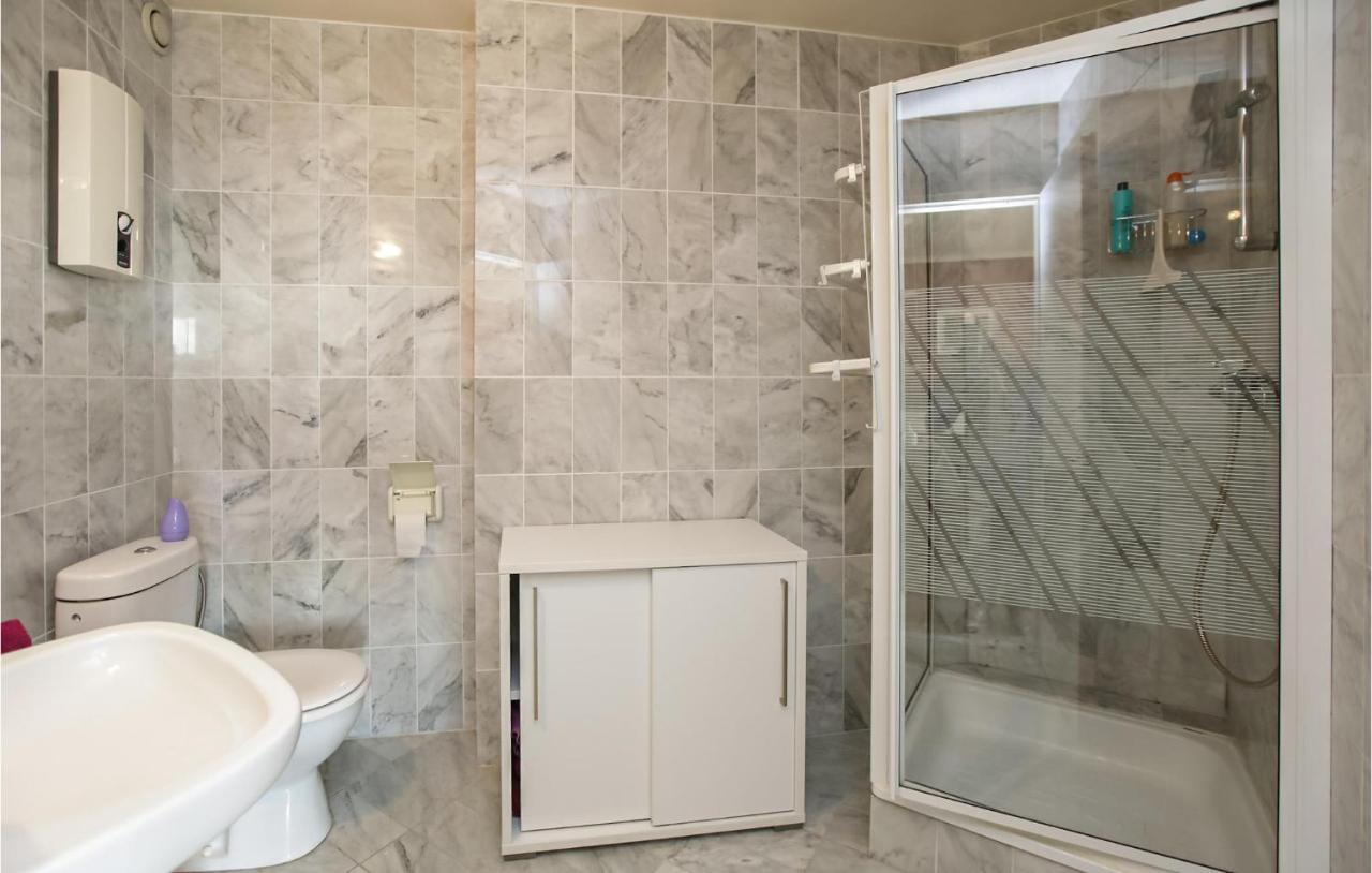 1 Bedroom Lovely Apartment In Oostende المظهر الخارجي الصورة
